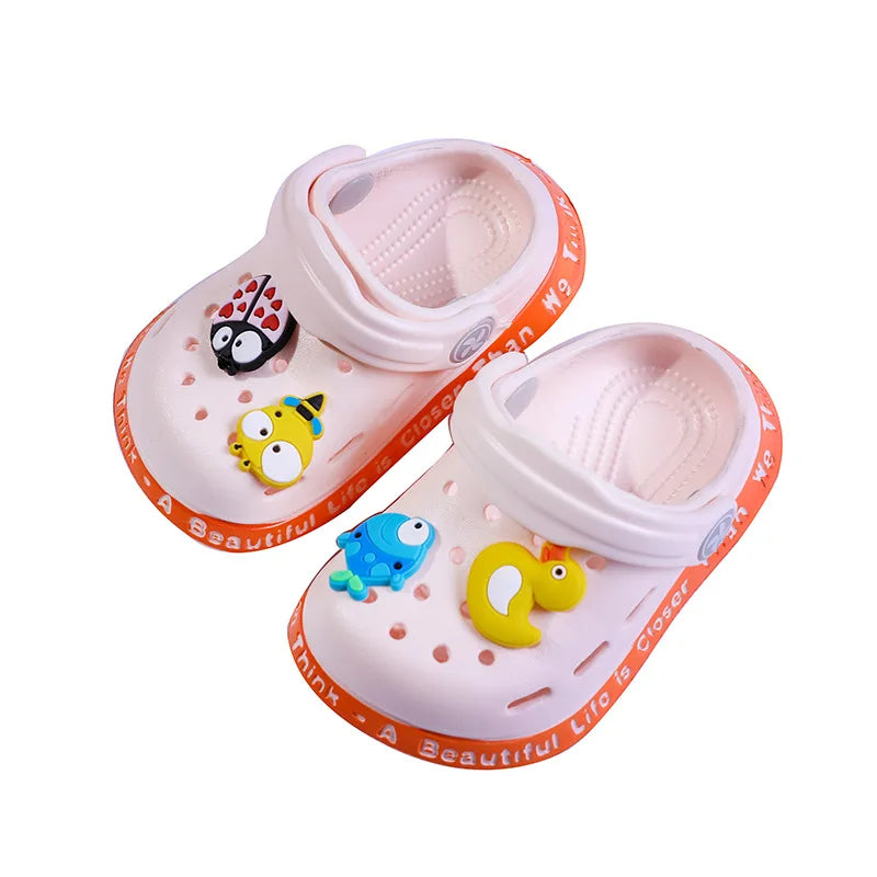 Baby Sandals Boys and Girls Summer Cute Card 1-3 Years Old 2 Girls Baotou Porous Shoes Soft Bottom Non-Slip Baby Beach Sandals